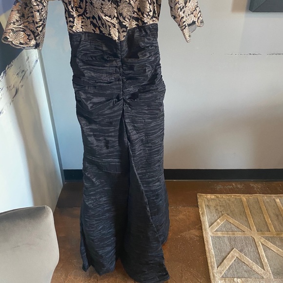 Alex Evenings Black Gold Lace Gown - Picture 6 of 11